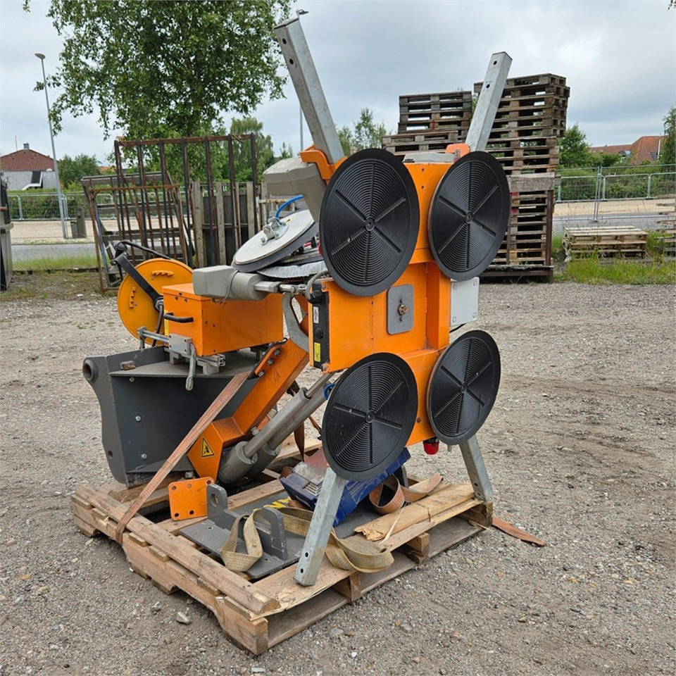 Unknown GL-cc777600 - Kurottaja: kuva Unknown GL-cc777600 - Kurottaja Unknown GL-cc777600 - Kurottaja: kuva Unknown GL-cc777600 - Kurottaja