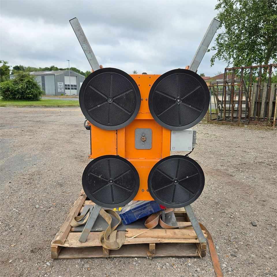 Unknown GL-cc777600 - Kurottaja: kuva Unknown GL-cc777600 - Kurottaja Unknown GL-cc777600 - Kurottaja: kuva Unknown GL-cc777600 - Kurottaja