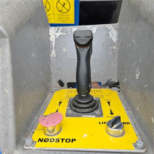 UpRight MX19 - Saksilava: kuva UpRight MX19 - Saksilava UpRight MX19 - Saksilava: kuva UpRight MX19 - Saksilava