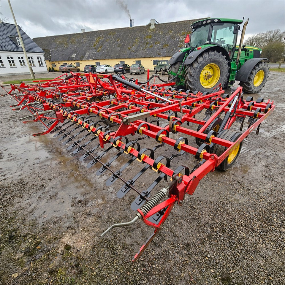 Väderstad 9 meter - Maanmuokkauskone: kuva Väderstad 9 meter - Maanmuokkauskone Väderstad 9 meter - Maanmuokkauskone: kuva Väderstad 9 meter - Maanmuokkauskone