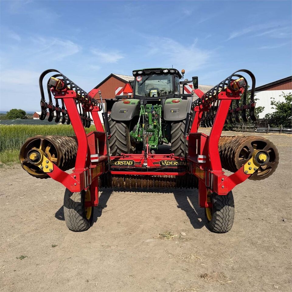 Väderstad Rollex Rx620 - Jyrä - maanviljely: kuva Väderstad Rollex Rx620 - Jyrä - maanviljely Väderstad Rollex Rx620 - Jyrä - maanviljely: kuva Väderstad Rollex Rx620 - Jyrä - maanviljely