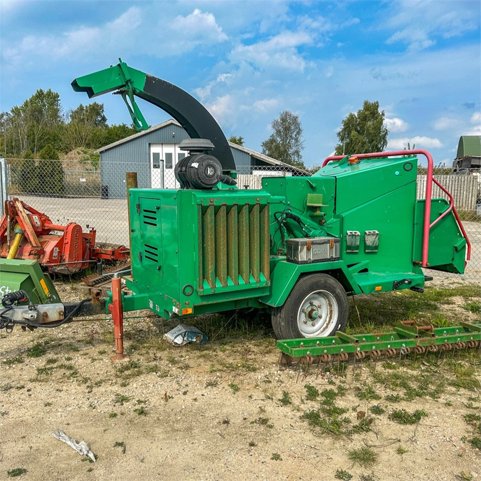 Vermeer BC1000 XL - Hakkuri: kuva Vermeer BC1000 XL - Hakkuri Vermeer BC1000 XL - Hakkuri: kuva Vermeer BC1000 XL - Hakkuri