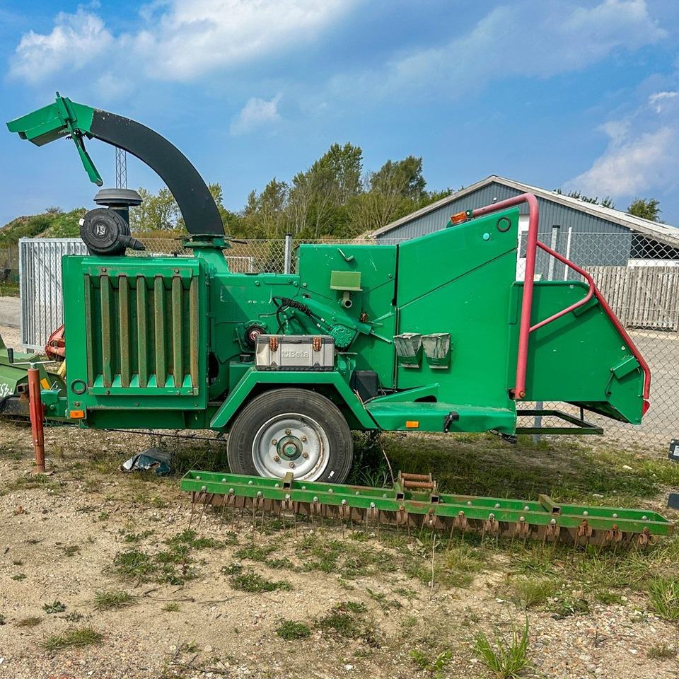 Vermeer BC1000 XL - Hakkuri: kuva Vermeer BC1000 XL - Hakkuri Vermeer BC1000 XL - Hakkuri: kuva Vermeer BC1000 XL - Hakkuri