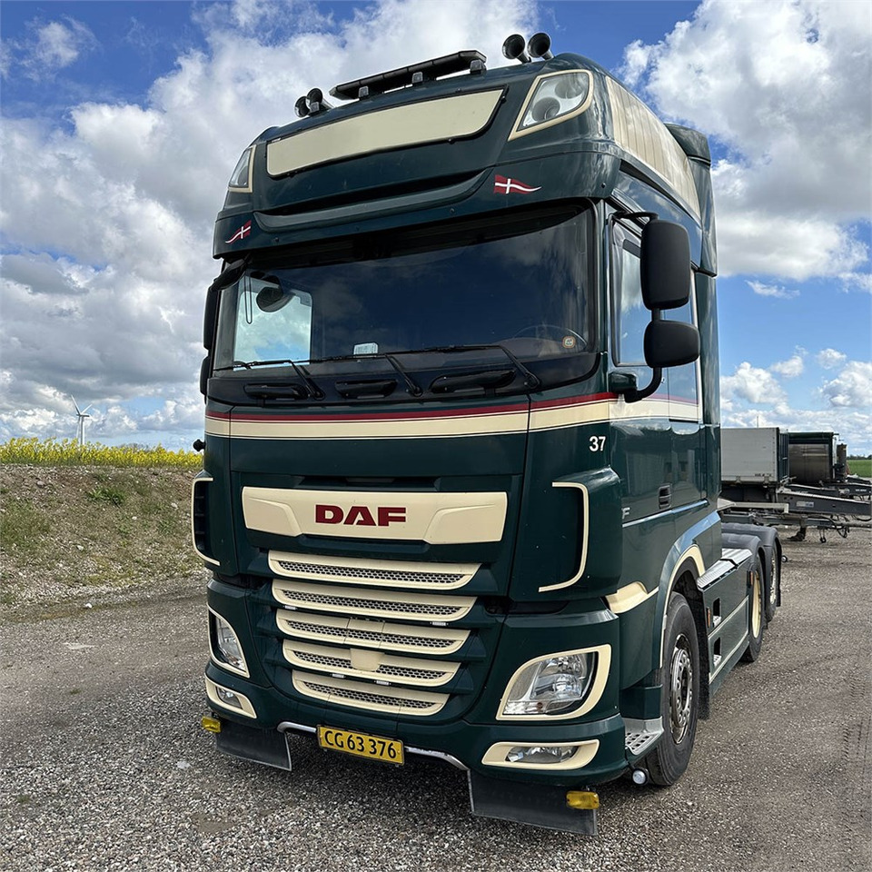 DAF XF-Serien FTR - Vetopöytäauto: kuva DAF XF-Serien FTR - Vetopöytäauto DAF XF-Serien FTR - Vetopöytäauto: kuva DAF XF-Serien FTR - Vetopöytäauto
