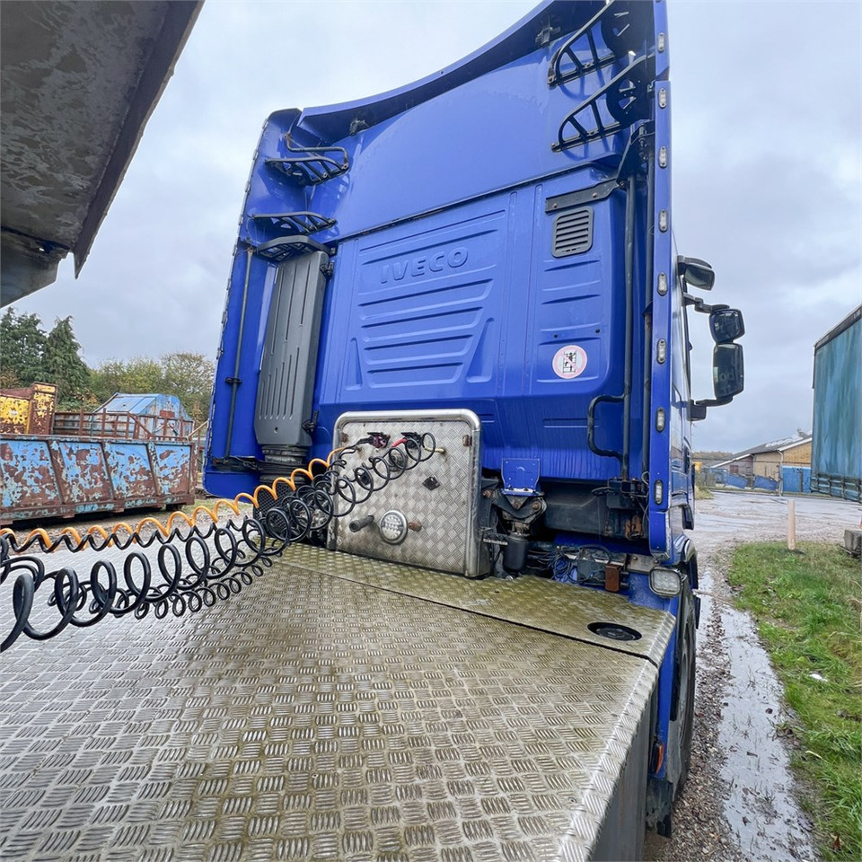 Iveco Stralis 440TY/TP - Vetopöytäauto: kuva Iveco Stralis 440TY/TP - Vetopöytäauto Iveco Stralis 440TY/TP - Vetopöytäauto: kuva Iveco Stralis 440TY/TP - Vetopöytäauto