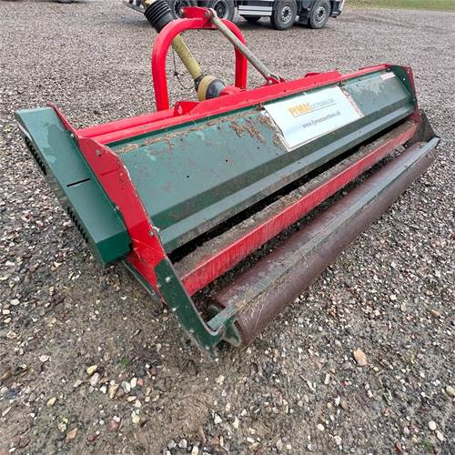 Vogel & Noot TST 300 - Heinäkone: kuva Vogel & Noot TST 300 - Heinäkone Vogel & Noot TST 300 - Heinäkone: kuva Vogel & Noot TST 300 - Heinäkone