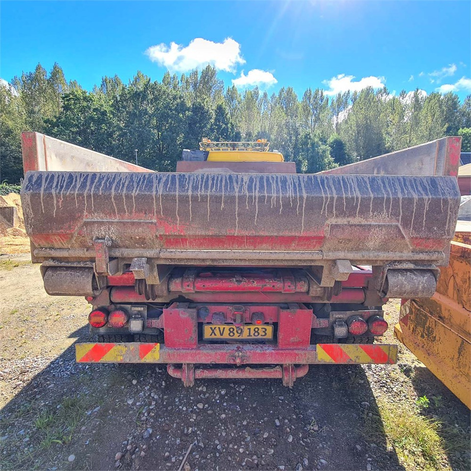 Volvo FL612 - Kuorma-auto - vaijerivaihtolava: kuva Volvo FL612 - Kuorma-auto - vaijerivaihtolava Volvo FL612 - Kuorma-auto - vaijerivaihtolava: kuva Volvo FL612 - Kuorma-auto - vaijerivaihtolava