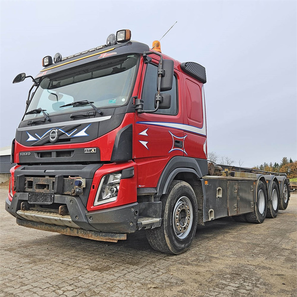 Volvo FMX 500 - Kuorma-auto - vaijerivaihtolava: kuva Volvo FMX 500 - Kuorma-auto - vaijerivaihtolava Volvo FMX 500 - Kuorma-auto - vaijerivaihtolava: kuva Volvo FMX 500 - Kuorma-auto - vaijerivaihtolava