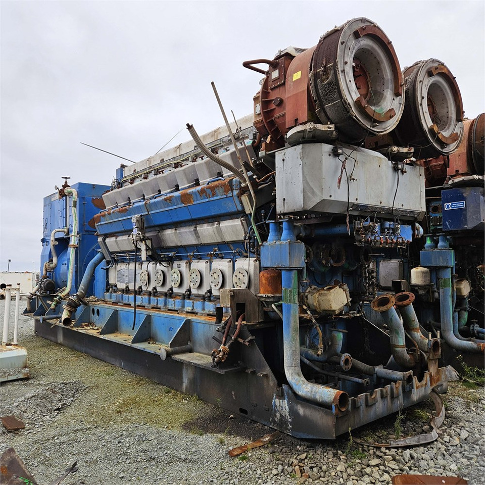 Wärtsilä 16V32 GD - Sähkögeneraattori: kuva Wärtsilä 16V32 GD - Sähkögeneraattori Wärtsilä 16V32 GD - Sähkögeneraattori: kuva Wärtsilä 16V32 GD - Sähkögeneraattori