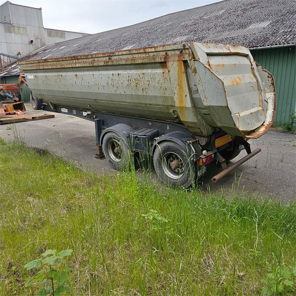 Zorsi 36S075PR - Kippiauto perävaunu: kuva Zorsi 36S075PR - Kippiauto perävaunu Zorsi 36S075PR - Kippiauto perävaunu: kuva Zorsi 36S075PR - Kippiauto perävaunu