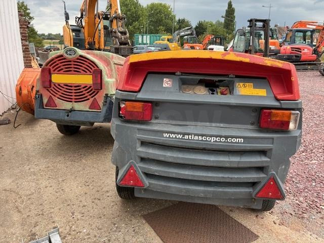ATLAS COPCO / SULLAIR LOT 2 COMPRESSEURS XAS47 & 38K - Ilmakompressori: kuva ATLAS COPCO / SULLAIR LOT 2 COMPRESSEURS XAS47 & 38K - Ilmakompressori ATLAS COPCO / SULLAIR LOT 2 COMPRESSEURS XAS47 & 38K - Ilmakompressori: kuva ATLAS COPCO / SULLAIR LOT 2 COMPRESSEURS XAS47 & 38K - Ilmakompressori
