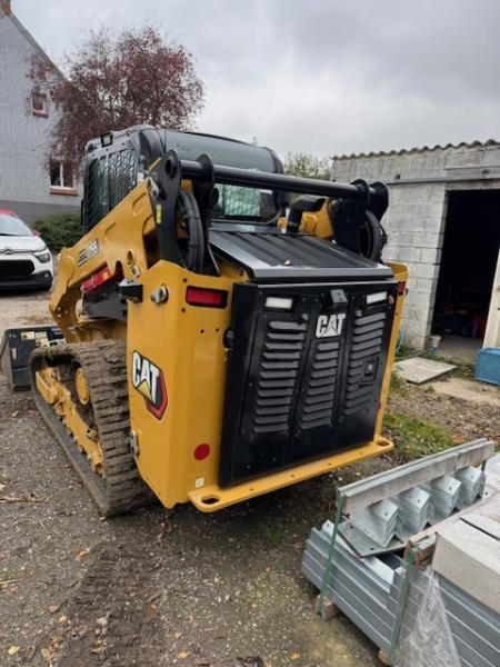 Caterpillar 255 - Telakuormaaja: kuva Caterpillar 255 - Telakuormaaja Caterpillar 255 - Telakuormaaja: kuva Caterpillar 255 - Telakuormaaja