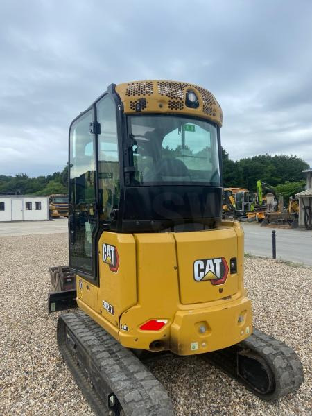 Caterpillar 302.7 CR - Minikuormaaja: kuva Caterpillar 302.7 CR - Minikuormaaja Caterpillar 302.7 CR - Minikuormaaja: kuva Caterpillar 302.7 CR - Minikuormaaja