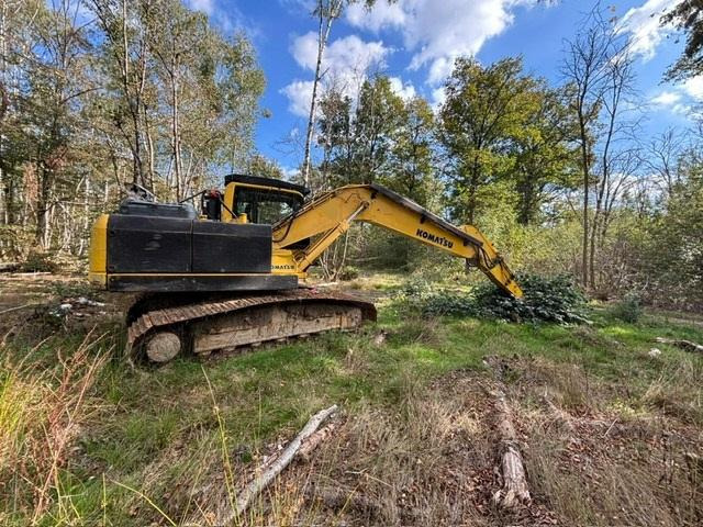 Komatsu PC 190NLC-8 - Telakaivukone: kuva Komatsu PC 190NLC-8 - Telakaivukone Komatsu PC 190NLC-8 - Telakaivukone: kuva Komatsu PC 190NLC-8 - Telakaivukone