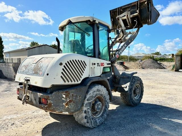 Terex TL 80 - Pienkuormaaja: kuva Terex TL 80 - Pienkuormaaja Terex TL 80 - Pienkuormaaja: kuva Terex TL 80 - Pienkuormaaja