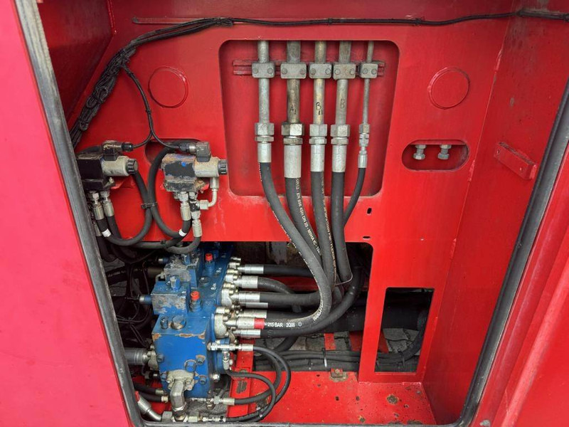 Konttikurottajat CVS Ferrari F479.5: kuva Konttikurottajat CVS Ferrari F479.5