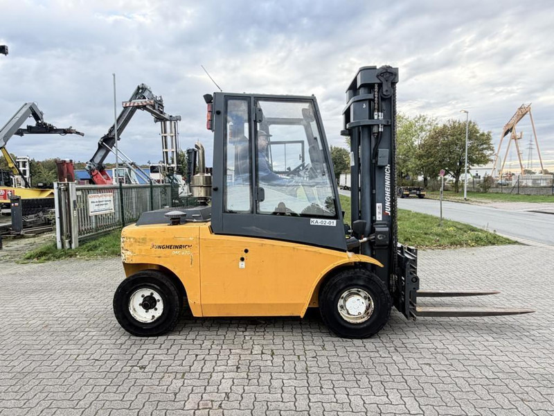 Jungheinrich DFG670 - Dieseltrukki: kuva Jungheinrich DFG670 - Dieseltrukki Jungheinrich DFG670 - Dieseltrukki: kuva Jungheinrich DFG670 - Dieseltrukki