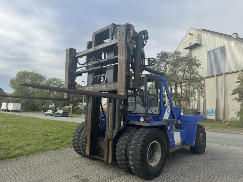 Kalmar DCD28-1200LB - Dieseltrukki: kuva Kalmar DCD28-1200LB - Dieseltrukki Kalmar DCD28-1200LB - Dieseltrukki: kuva Kalmar DCD28-1200LB - Dieseltrukki