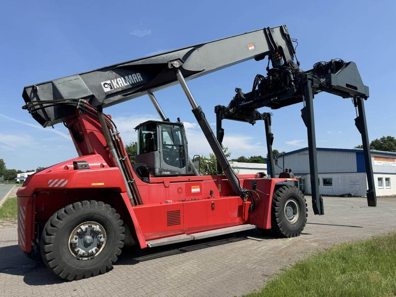 Kalmar DRG450-60C5 - Konttikurottajat: kuva Kalmar DRG450-60C5 - Konttikurottajat Kalmar DRG450-60C5 - Konttikurottajat: kuva Kalmar DRG450-60C5 - Konttikurottajat