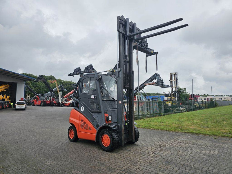 Linde H40T - Kaasutrukki: kuva Linde H40T - Kaasutrukki Linde H40T - Kaasutrukki: kuva Linde H40T - Kaasutrukki