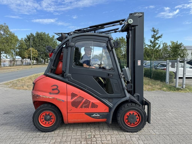 Linde H40T - Kaasutrukki: kuva Linde H40T - Kaasutrukki Linde H40T - Kaasutrukki: kuva Linde H40T - Kaasutrukki
