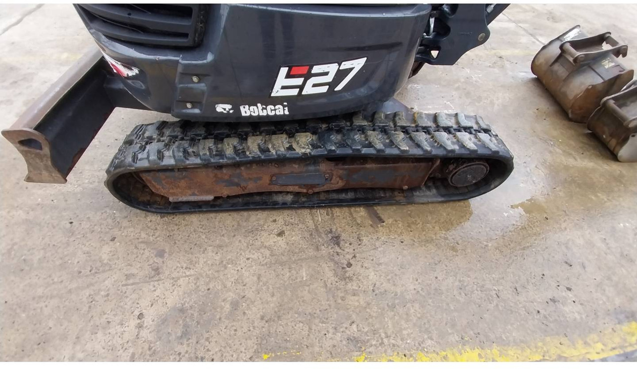 Telakaivukone BOBCAT E27: kuva Telakaivukone BOBCAT E27