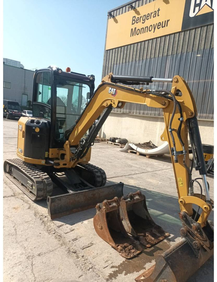 CAT 302.7 - Telakaivukone: kuva CAT 302.7 - Telakaivukone CAT 302.7 - Telakaivukone: kuva CAT 302.7 - Telakaivukone