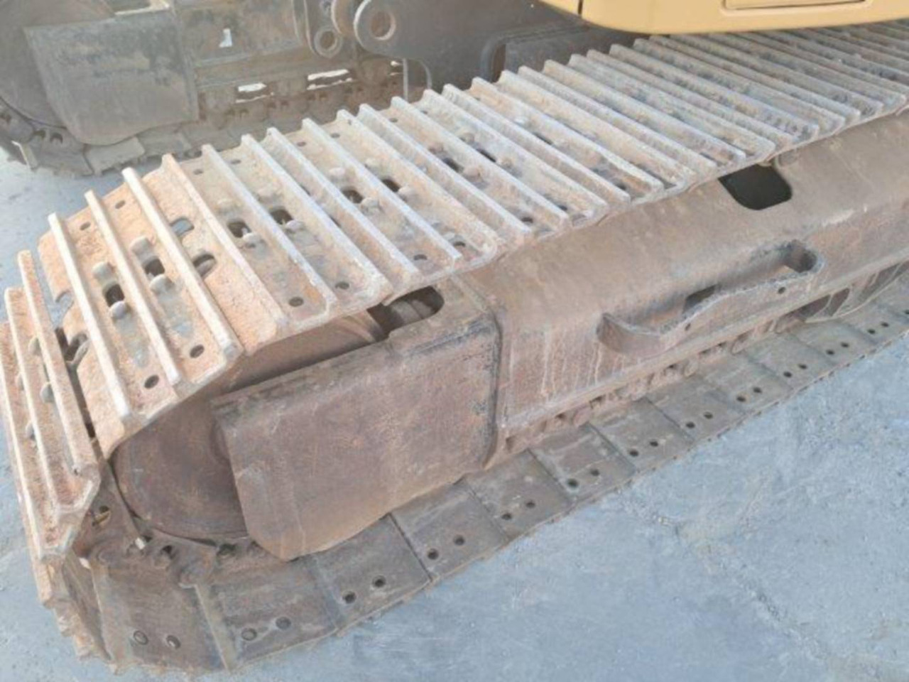 Telakaivukone CAT 315F: kuva Telakaivukone CAT 315F