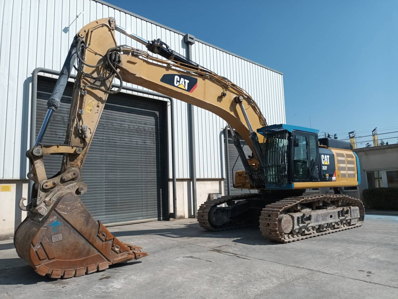 Telakaivukone CAT 352F: kuva Telakaivukone CAT 352F