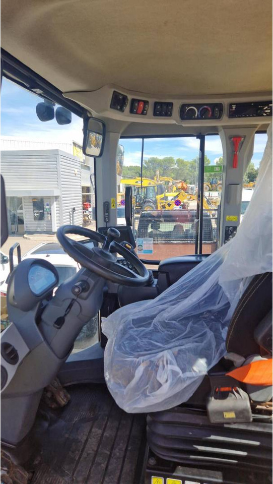 CAT 938M - Pyöräkuormaaja: kuva CAT 938M - Pyöräkuormaaja CAT 938M - Pyöräkuormaaja: kuva CAT 938M - Pyöräkuormaaja