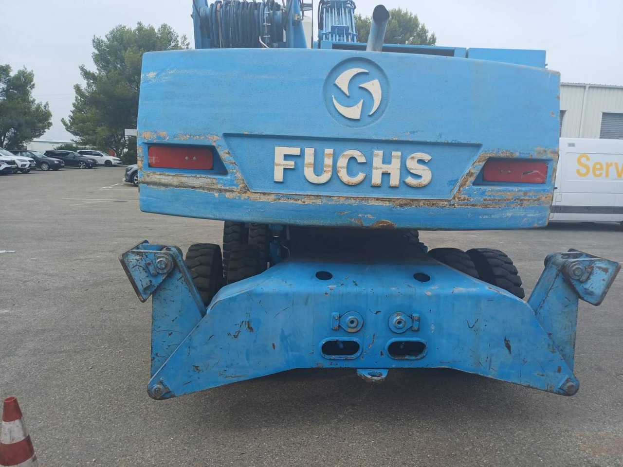 FUCHS MHL320 - Pyöräalustainen kaivinkone: kuva FUCHS MHL320 - Pyöräalustainen kaivinkone FUCHS MHL320 - Pyöräalustainen kaivinkone: kuva FUCHS MHL320 - Pyöräalustainen kaivinkone