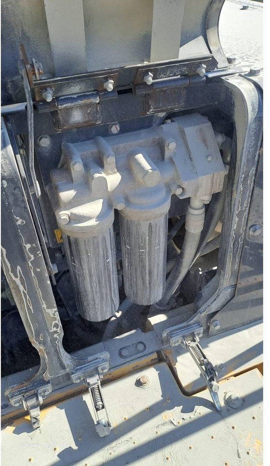 Telakaivukone KOMATSU PC700LC: kuva Telakaivukone KOMATSU PC700LC