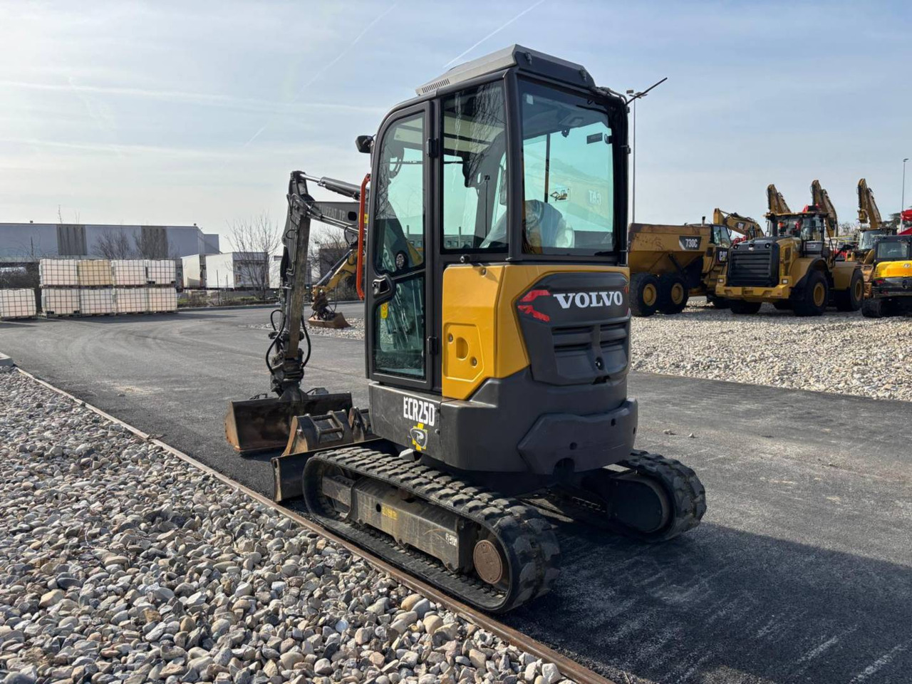 VOLVO CONSTRUCTION EQUIPMENT ECR25D - Telakaivukone: kuva VOLVO CONSTRUCTION EQUIPMENT ECR25D - Telakaivukone VOLVO CONSTRUCTION EQUIPMENT ECR25D - Telakaivukone: kuva VOLVO CONSTRUCTION EQUIPMENT ECR25D - Telakaivukone