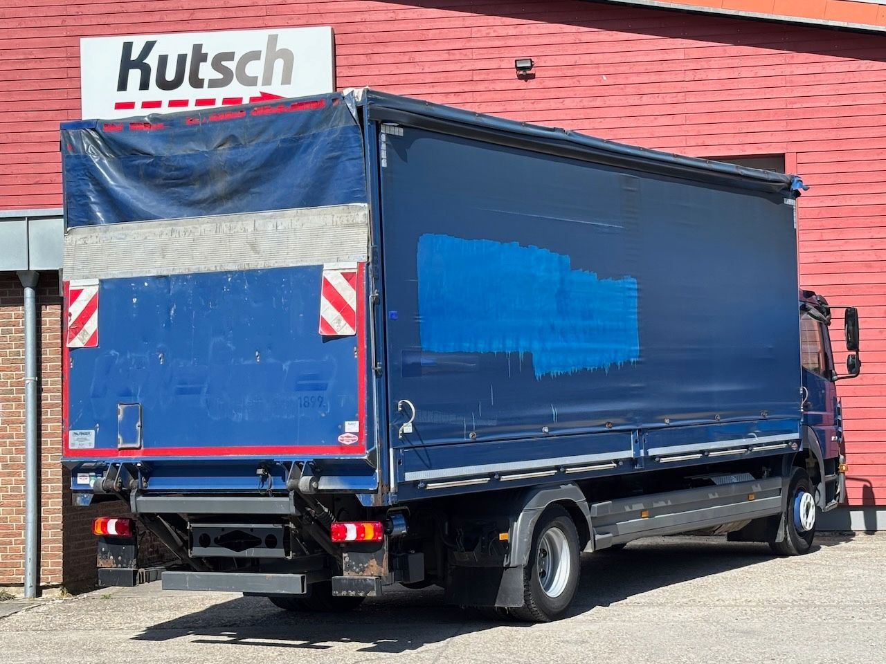 Mercedes-Benz Atego 1521L Pritschenwagen/Lbw. - Pressukapelli kuorma-auto: kuva Mercedes-Benz Atego 1521L Pritschenwagen/Lbw. - Pressukapelli kuorma-auto Mercedes-Benz Atego 1521L Pritschenwagen/Lbw. - Pressukapelli kuorma-auto: kuva Mercedes-Benz Atego 1521L Pritschenwagen/Lbw. - Pressukapelli kuorma-auto