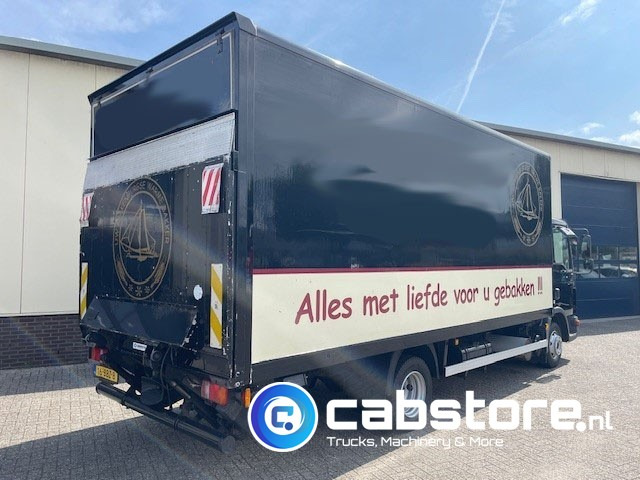 MAN TGL 8.180 4X2 BB Euro 5 - Handgeschakelde versnellingsbak - Laadklep - Bouwjaar 2010 - 3 zitplaatsen - Jakeluauto: kuva MAN TGL 8.180 4X2 BB Euro 5 - Handgeschakelde versnellingsbak - Laadklep - Bouwjaar 2010 - 3 zitplaatsen - Jakeluauto MAN TGL 8.180 4X2 BB Euro 5 - Handgeschakelde versnellingsbak - Laadklep - Bouwjaar 2010 - 3 zitplaatsen - Jakeluauto: kuva MAN TGL 8.180 4X2 BB Euro 5 - Handgeschakelde versnellingsbak - Laadklep - Bouwjaar 2010 - 3 zitplaatsen - Jakeluauto