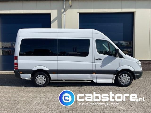 Mercedes-Benz SPRINTER 211 CDI - L2/H2- Automatische versnellingsbak - 9 Persoons - Bouwjaar 2009 - APK tot 17-01-2026 ! - Side bars - Privacy glas - Airco - Minibussi, Pikkubussi: kuva Mercedes-Benz SPRINTER 211 CDI - L2/H2- Automatische versnellingsbak - 9 Persoons - Bouwjaar 2009 - APK tot 17-01-2026 ! - Side bars - Privacy glas - Airco - Minibussi, Pikkubussi Mercedes-Benz SPRINTER 211 CDI - L2/H2- Automatische versnellingsbak - 9 Persoons - Bouwjaar 2009 - APK tot 17-01-2026 ! - Side bars - Privacy glas - Airco - Minibussi, Pikkubussi: kuva Mercedes-Benz SPRINTER 211 CDI - L2/H2- Automatische versnellingsbak - 9 Persoons - Bouwjaar 2009 - APK tot 17-01-2026 ! - Side bars - Privacy glas - Airco - Minibussi, Pikkubussi