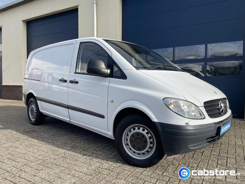 Mercedes-Benz Vito 109 CDI Panal Van - Gesloten bestelwagen - Bouwjaar 2006 - Trekhaak - Pieni pakettiauto: kuva Mercedes-Benz Vito 109 CDI Panal Van - Gesloten bestelwagen - Bouwjaar 2006 - Trekhaak - Pieni pakettiauto Mercedes-Benz Vito 109 CDI Panal Van - Gesloten bestelwagen - Bouwjaar 2006 - Trekhaak - Pieni pakettiauto: kuva Mercedes-Benz Vito 109 CDI Panal Van - Gesloten bestelwagen - Bouwjaar 2006 - Trekhaak - Pieni pakettiauto