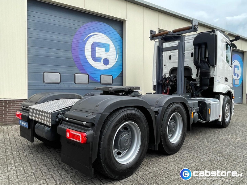 Mercedes-Benz Actros 3363 6x4 SLT Euro 6 3363 6x4 SLT Euro 6 - Zwaartransport - Heavy Load - Schwertransporte - 140 Ton - Year 2024 - Km 35.788 !! - Turbo Retarder Clutch - LIKE NEW !! - Vetopöytäauto: kuva Mercedes-Benz Actros 3363 6x4 SLT Euro 6 3363 6x4 SLT Euro 6 - Zwaartransport - Heavy Load - Schwertransporte - 140 Ton - Year 2024 - Km 35.788 !! - Turbo Retarder Clutch - LIKE NEW !! - Vetopöytäauto Mercedes-Benz Actros 3363 6x4 SLT Euro 6 3363 6x4 SLT Euro 6 - Zwaartransport - Heavy Load - Schwertransporte - 140 Ton - Year 2024 - Km 35.788 !! - Turbo Retarder Clutch - LIKE NEW !! - Vetopöytäauto: kuva Mercedes-Benz Actros 3363 6x4 SLT Euro 6 3363 6x4 SLT Euro 6 - Zwaartransport - Heavy Load - Schwertransporte - 140 Ton - Year 2024 - Km 35.788 !! - Turbo Retarder Clutch - LIKE NEW !! - Vetopöytäauto