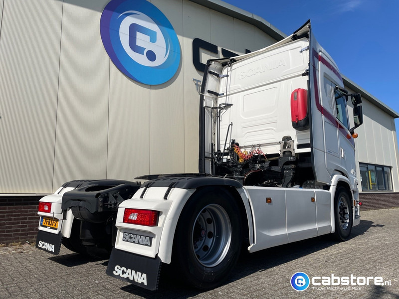 Scania S450 Scania S450 A4X2 Euro 6 - Year 2017 - RETARDER - S-Highline - NL Truck - Vetopöytäauto: kuva Scania S450 Scania S450 A4X2 Euro 6 - Year 2017 - RETARDER - S-Highline - NL Truck - Vetopöytäauto Scania S450 Scania S450 A4X2 Euro 6 - Year 2017 - RETARDER - S-Highline - NL Truck - Vetopöytäauto: kuva Scania S450 Scania S450 A4X2 Euro 6 - Year 2017 - RETARDER - S-Highline - NL Truck - Vetopöytäauto