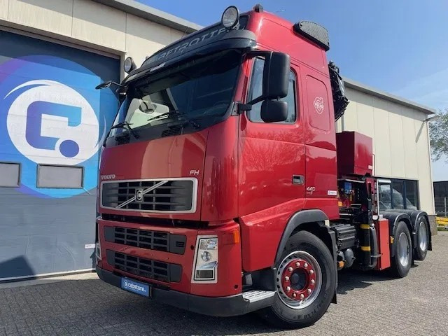 Volvo FH 440 6X2R Euro 5 Kraantrekker - Year 2007 - Ladekran - Crane - Grua HMF 2820 K5 - Remote control - Good condition !! - Vetopöytäauto: kuva Volvo FH 440 6X2R Euro 5 Kraantrekker - Year 2007 - Ladekran - Crane - Grua HMF 2820 K5 - Remote control - Good condition !! - Vetopöytäauto Volvo FH 440 6X2R Euro 5 Kraantrekker - Year 2007 - Ladekran - Crane - Grua HMF 2820 K5 - Remote control - Good condition !! - Vetopöytäauto: kuva Volvo FH 440 6X2R Euro 5 Kraantrekker - Year 2007 - Ladekran - Crane - Grua HMF 2820 K5 - Remote control - Good condition !! - Vetopöytäauto