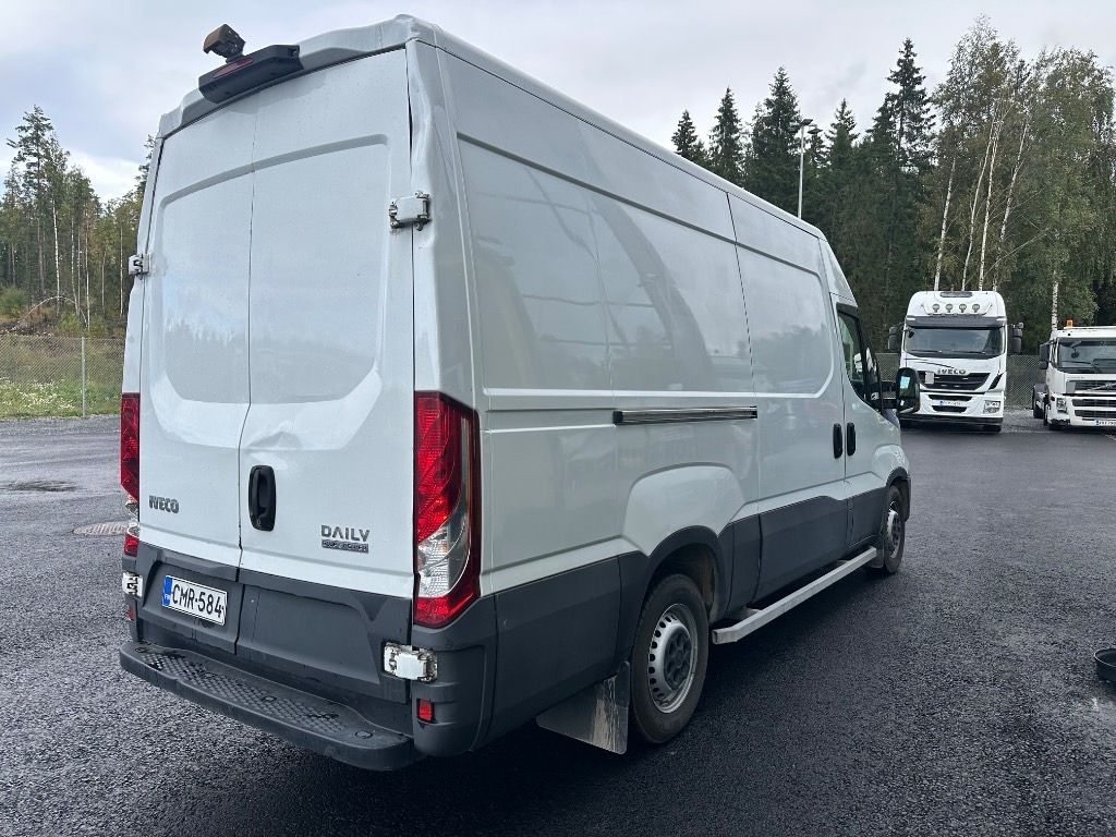 Iveco 35S14N Kylmäkone - Pakettiauto: kuva Iveco 35S14N Kylmäkone - Pakettiauto Iveco 35S14N Kylmäkone - Pakettiauto: kuva Iveco 35S14N Kylmäkone - Pakettiauto