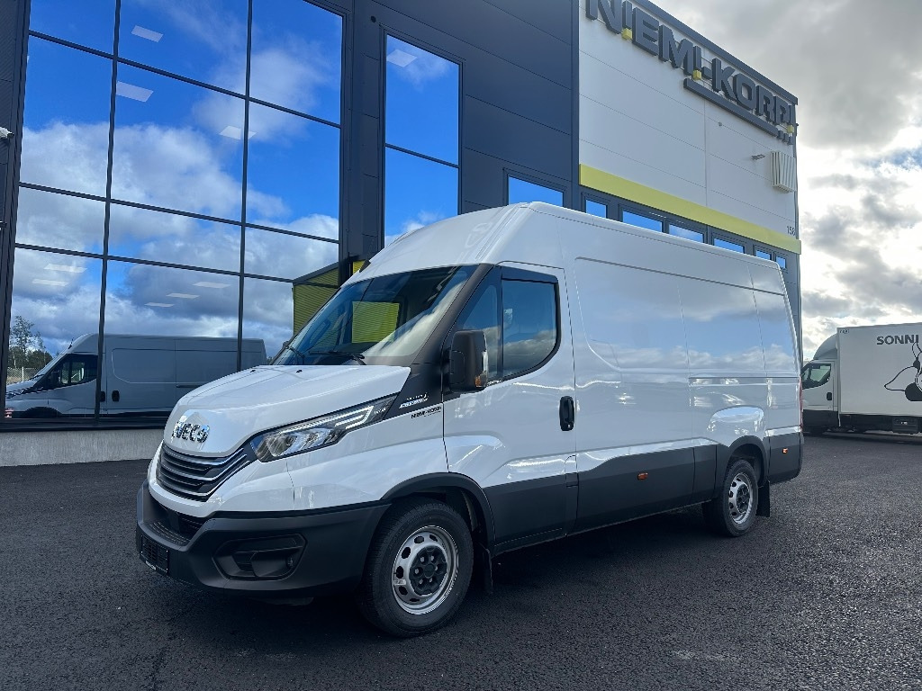 Iveco Daily 35S16A8 12m3 k-auto - Pakettiauto: kuva Iveco Daily 35S16A8 12m3 k-auto - Pakettiauto Iveco Daily 35S16A8 12m3 k-auto - Pakettiauto: kuva Iveco Daily 35S16A8 12m3 k-auto - Pakettiauto