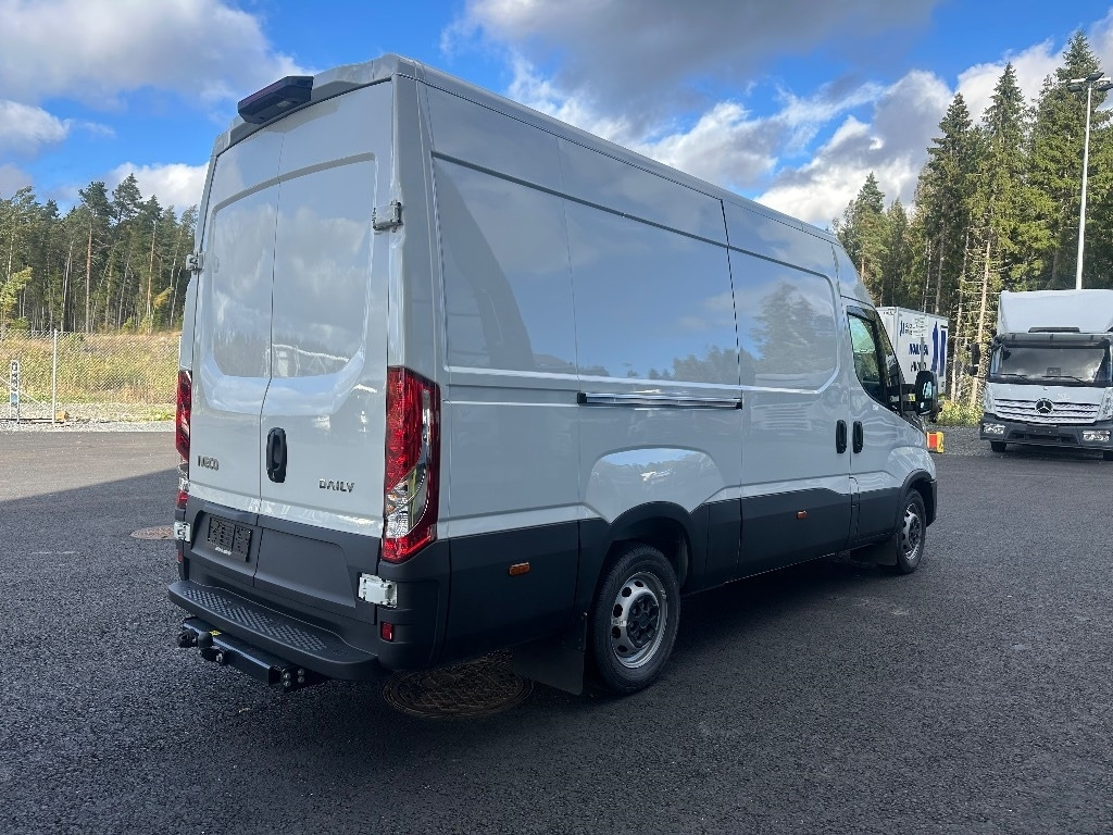 Iveco Daily 35S16A8 12m3 k-auto - Pakettiauto: kuva Iveco Daily 35S16A8 12m3 k-auto - Pakettiauto Iveco Daily 35S16A8 12m3 k-auto - Pakettiauto: kuva Iveco Daily 35S16A8 12m3 k-auto - Pakettiauto