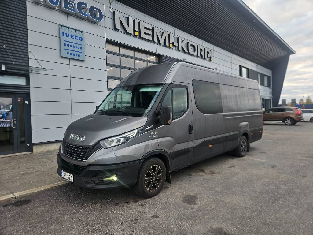 Iveco Daily 35S21A8 5hlö retkis - Pakettiauto: kuva Iveco Daily 35S21A8 5hlö retkis - Pakettiauto Iveco Daily 35S21A8 5hlö retkis - Pakettiauto: kuva Iveco Daily 35S21A8 5hlö retkis - Pakettiauto