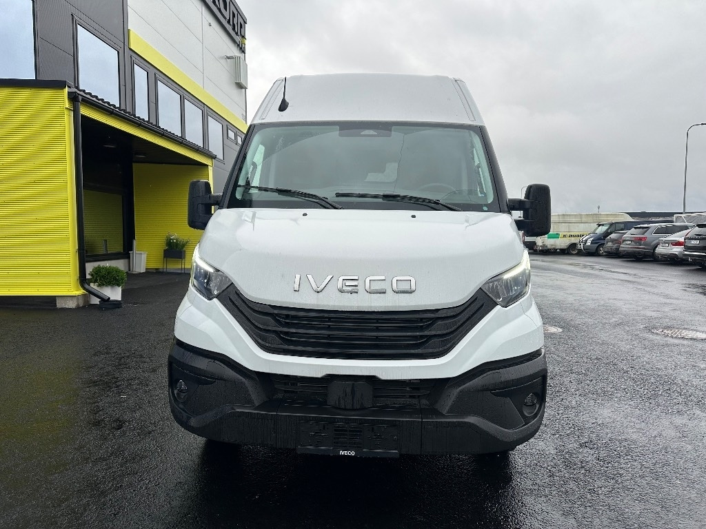 Iveco Daily 50C18A8 16m3 - Pakettiauto: kuva Iveco Daily 50C18A8 16m3 - Pakettiauto Iveco Daily 50C18A8 16m3 - Pakettiauto: kuva Iveco Daily 50C18A8 16m3 - Pakettiauto