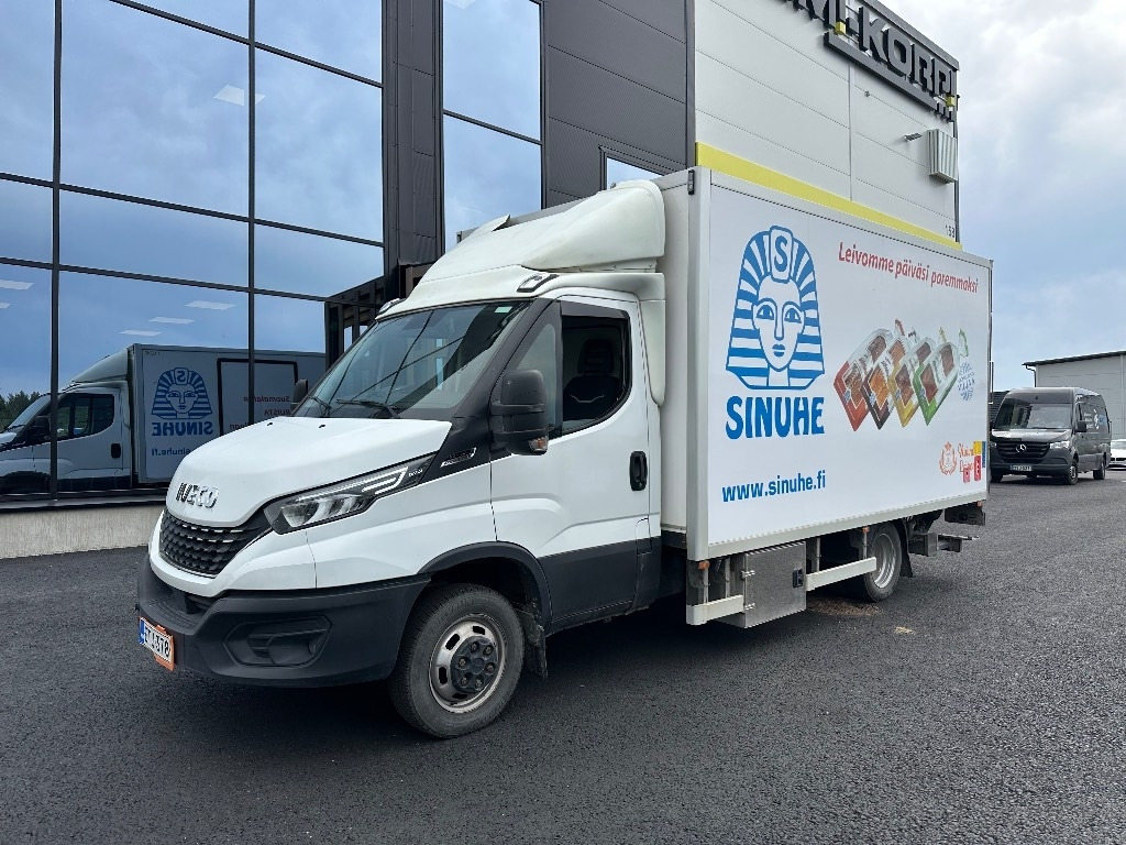Iveco Daily 50C18A8 - Pakettiauto: kuva Iveco Daily 50C18A8 - Pakettiauto Iveco Daily 50C18A8 - Pakettiauto: kuva Iveco Daily 50C18A8 - Pakettiauto