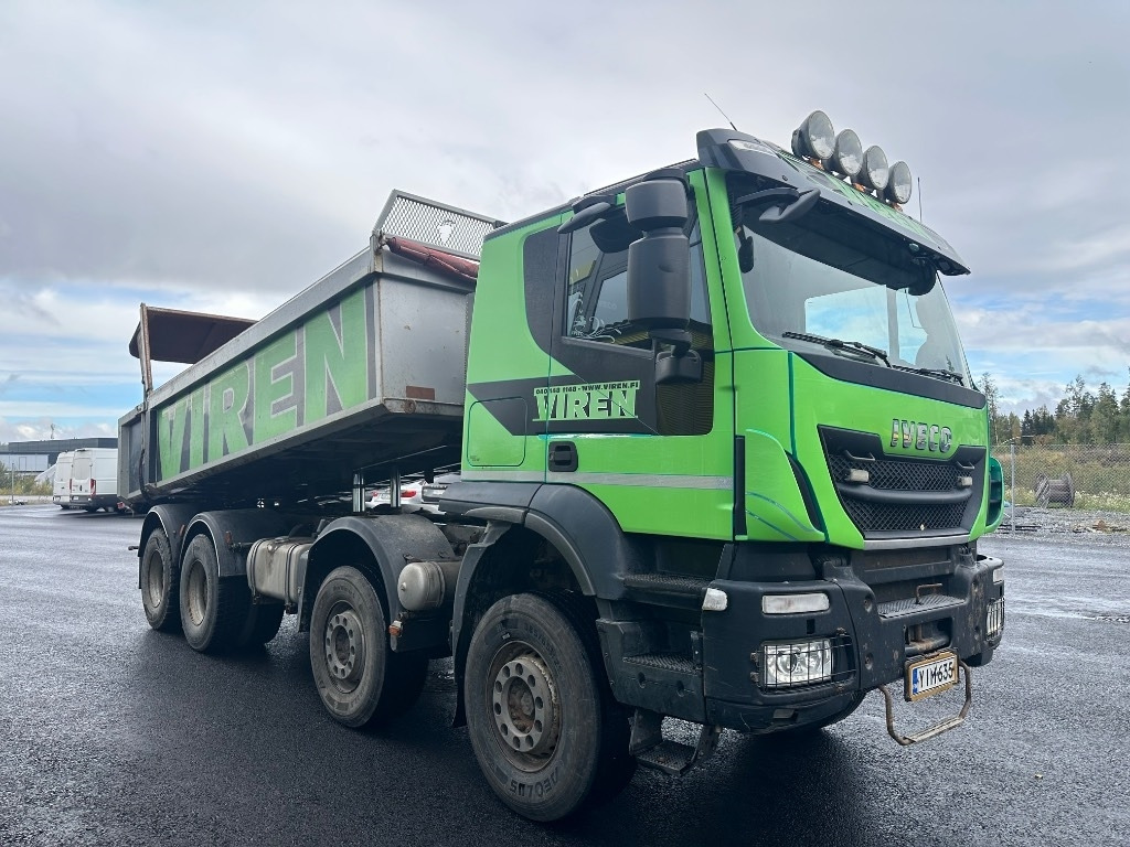 Iveco Trakker 410T50 8x4 - Kippiauto kuorma-auto: kuva Iveco Trakker 410T50 8x4 - Kippiauto kuorma-auto Iveco Trakker 410T50 8x4 - Kippiauto kuorma-auto: kuva Iveco Trakker 410T50 8x4 - Kippiauto kuorma-auto
