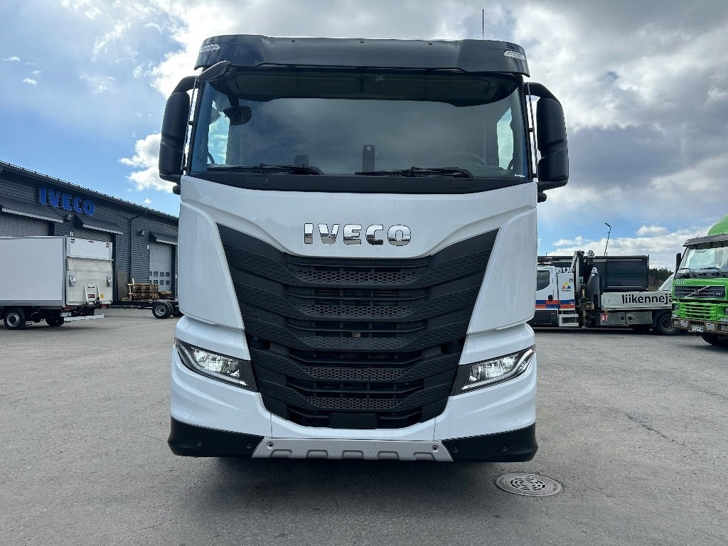 Iveco X-Way AS260X530 heti toimitukseen - Kuorma-auto alusta: kuva Iveco X-Way AS260X530 heti toimitukseen - Kuorma-auto alusta Iveco X-Way AS260X530 heti toimitukseen - Kuorma-auto alusta: kuva Iveco X-Way AS260X530 heti toimitukseen - Kuorma-auto alusta