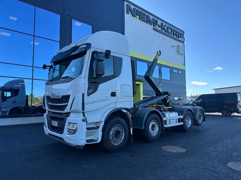 Iveco X-Way AS35S560 8x2 - Koukkulava kuorma-auto: kuva Iveco X-Way AS35S560 8x2 - Koukkulava kuorma-auto Iveco X-Way AS35S560 8x2 - Koukkulava kuorma-auto: kuva Iveco X-Way AS35S560 8x2 - Koukkulava kuorma-auto