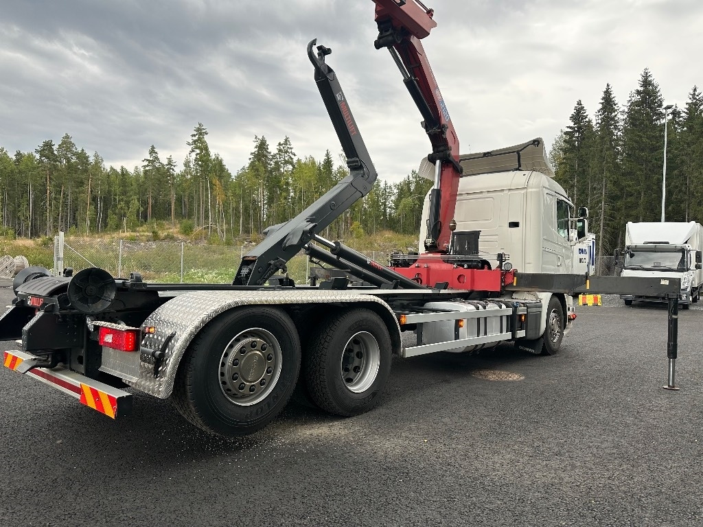 Scania G450 6x2*4 HMF 2120 - Nosturiauto: kuva Scania G450 6x2*4 HMF 2120 - Nosturiauto Scania G450 6x2*4 HMF 2120 - Nosturiauto: kuva Scania G450 6x2*4 HMF 2120 - Nosturiauto
